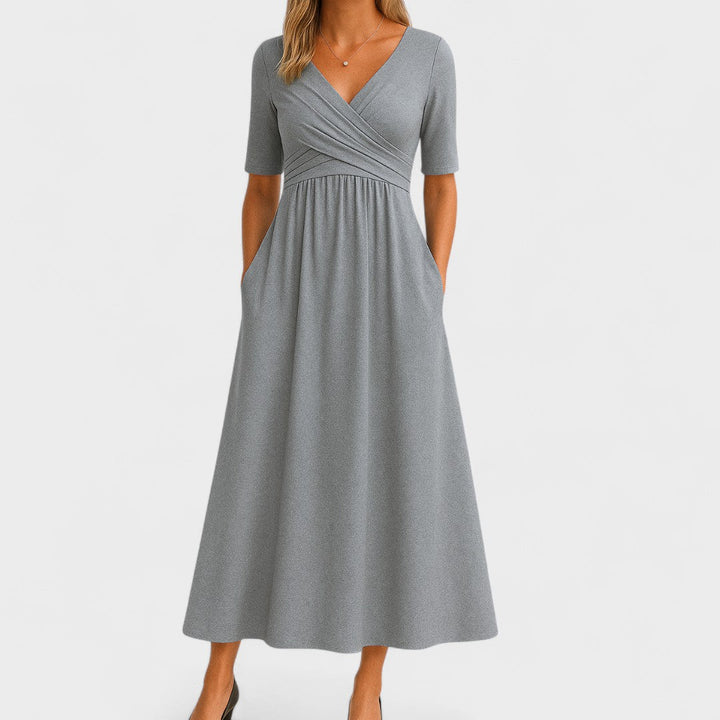 Giulietta – Elegant midi dress for every occasion