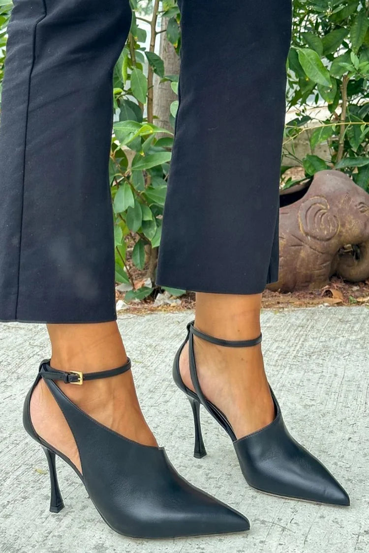 Ottilie – Pointed Heeled Shoes with Ankle Strap