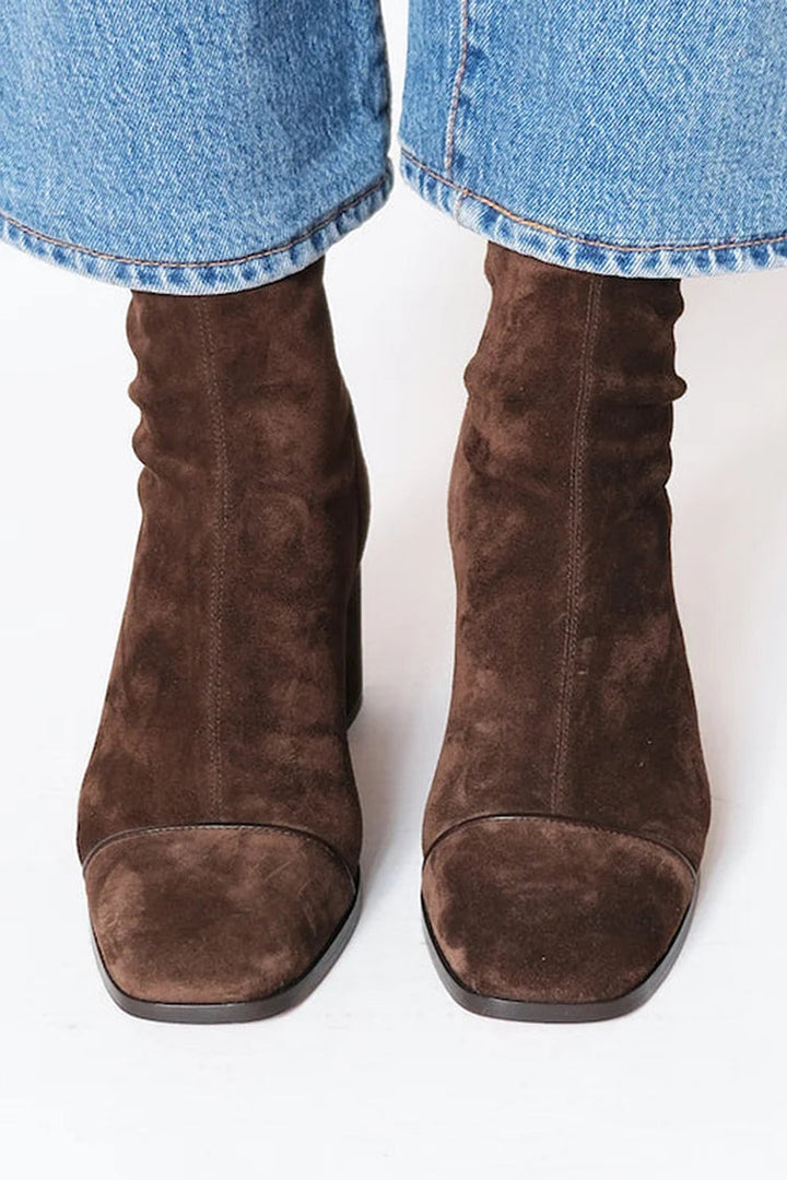 Beth - Elegant Fall Boots