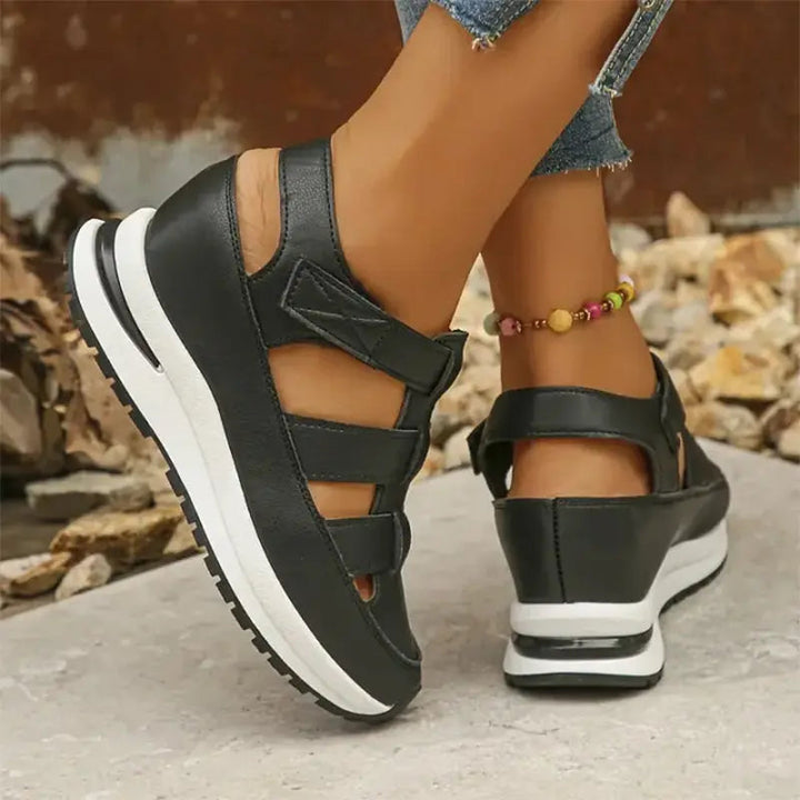 Lone | Sandals that are perfectly comfortable