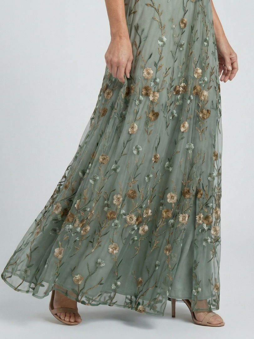 Samantha | Halter Bloom Flow Maxi Dress