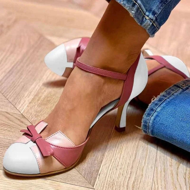 Lilly | Comfortable Closed-Toe Vintage Inspired Heels