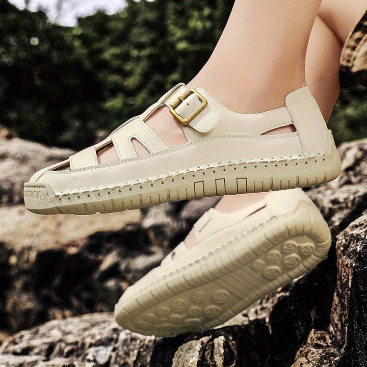 Solea | Lightweight, comfortable sandals for sunny days