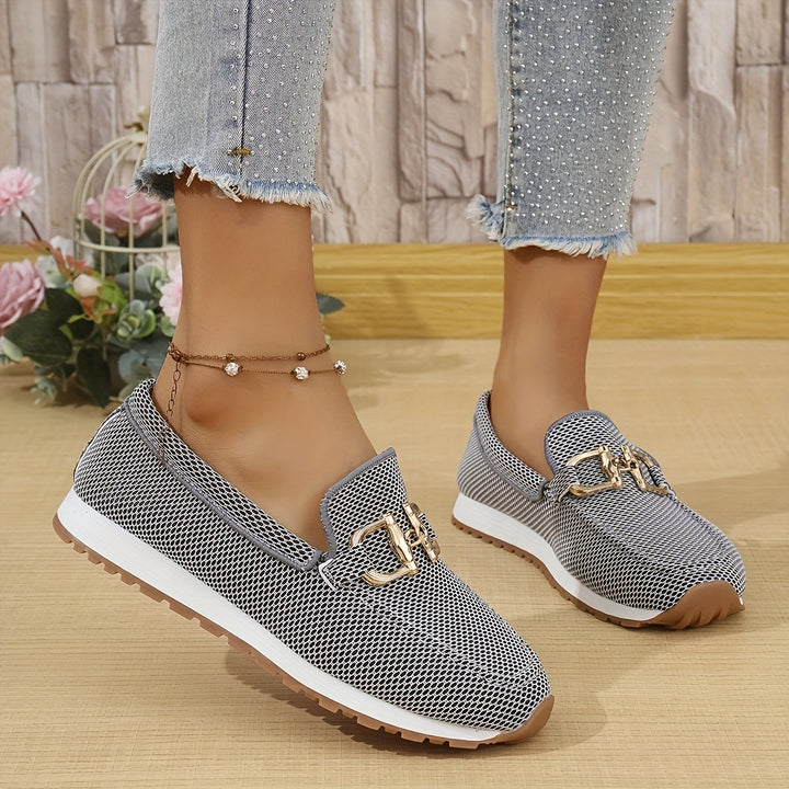 Lindi | The lightweight, comfortable slip-on