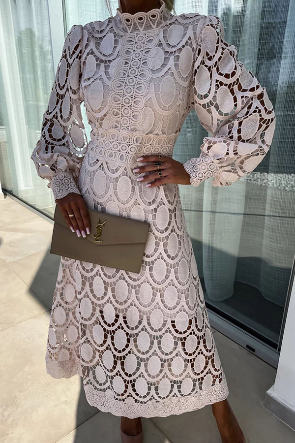Noelle | Romantic Lace Dress
