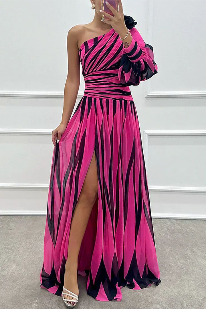 Leah | Elegant Striped Maxi Dress with One Shoulder
