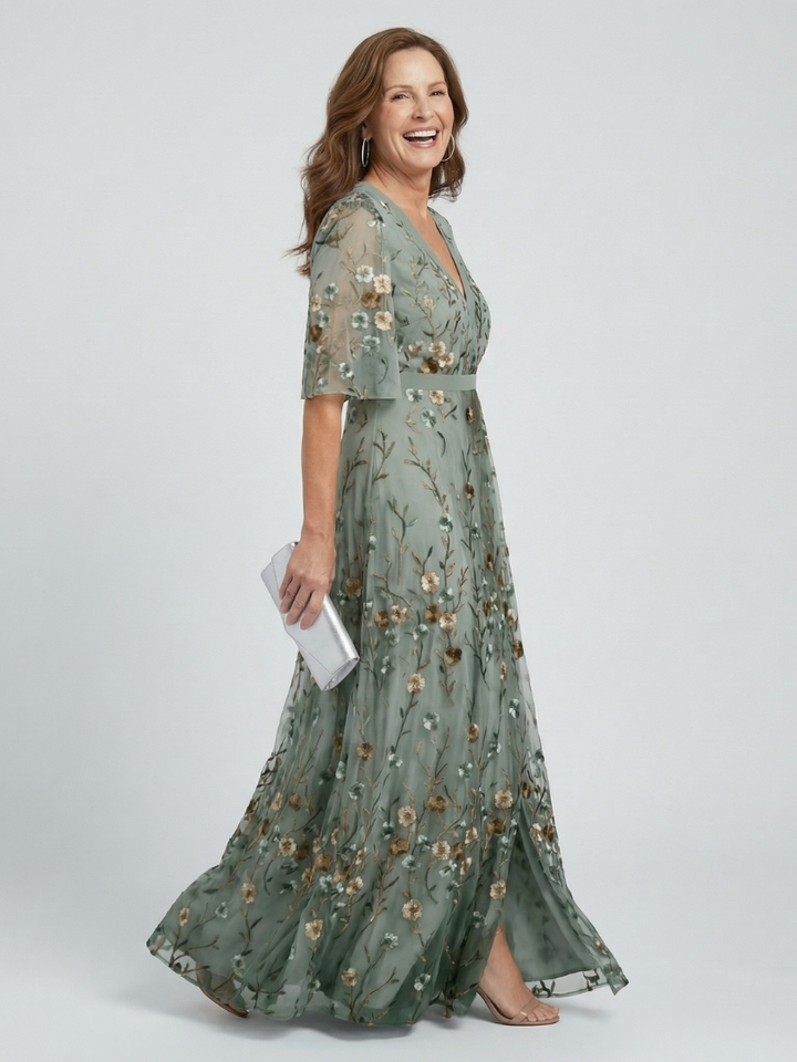 Samantha | Halter Bloom Flow Maxi Dress