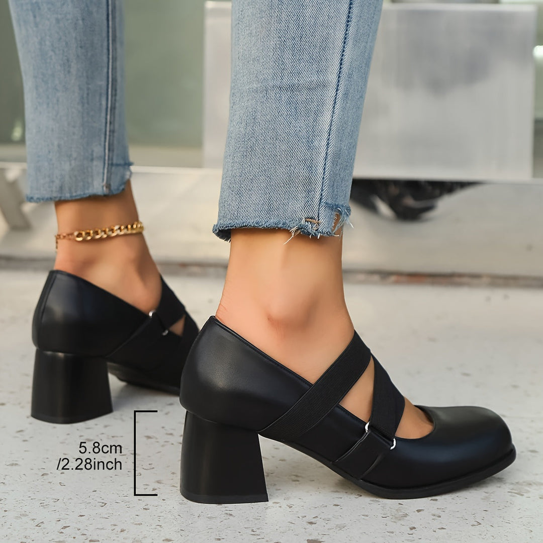 Vivien - Everybody wear Strap Heels