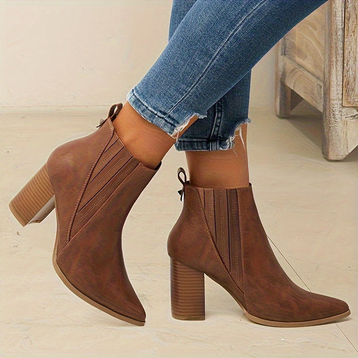 Eva - Stylish and Comfortable Square Heeled Ankle Boots