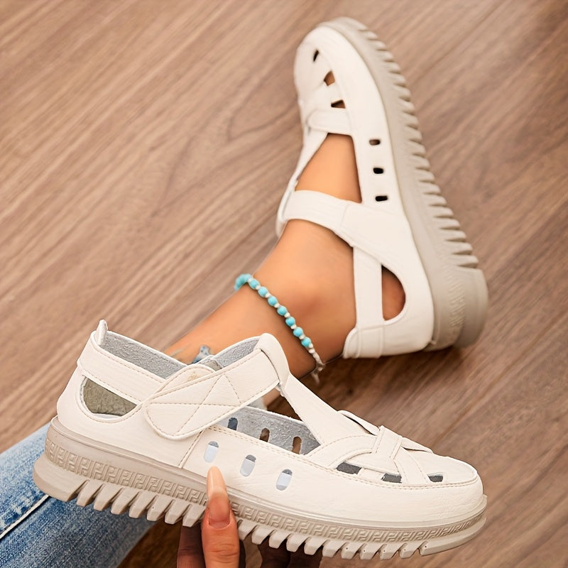 Mara | Comfortable sandals with a sturdy sole
