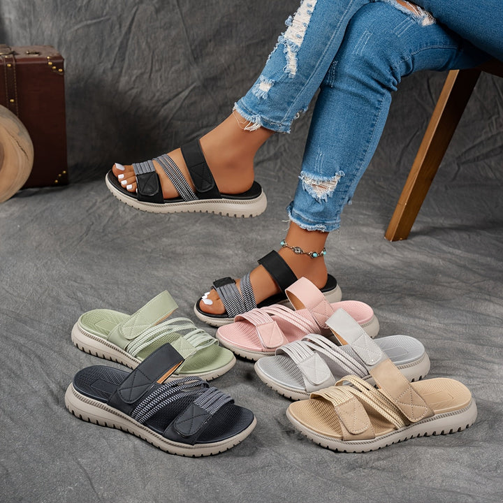 Cleo | Sporty, comfortable sandal with a platform sole