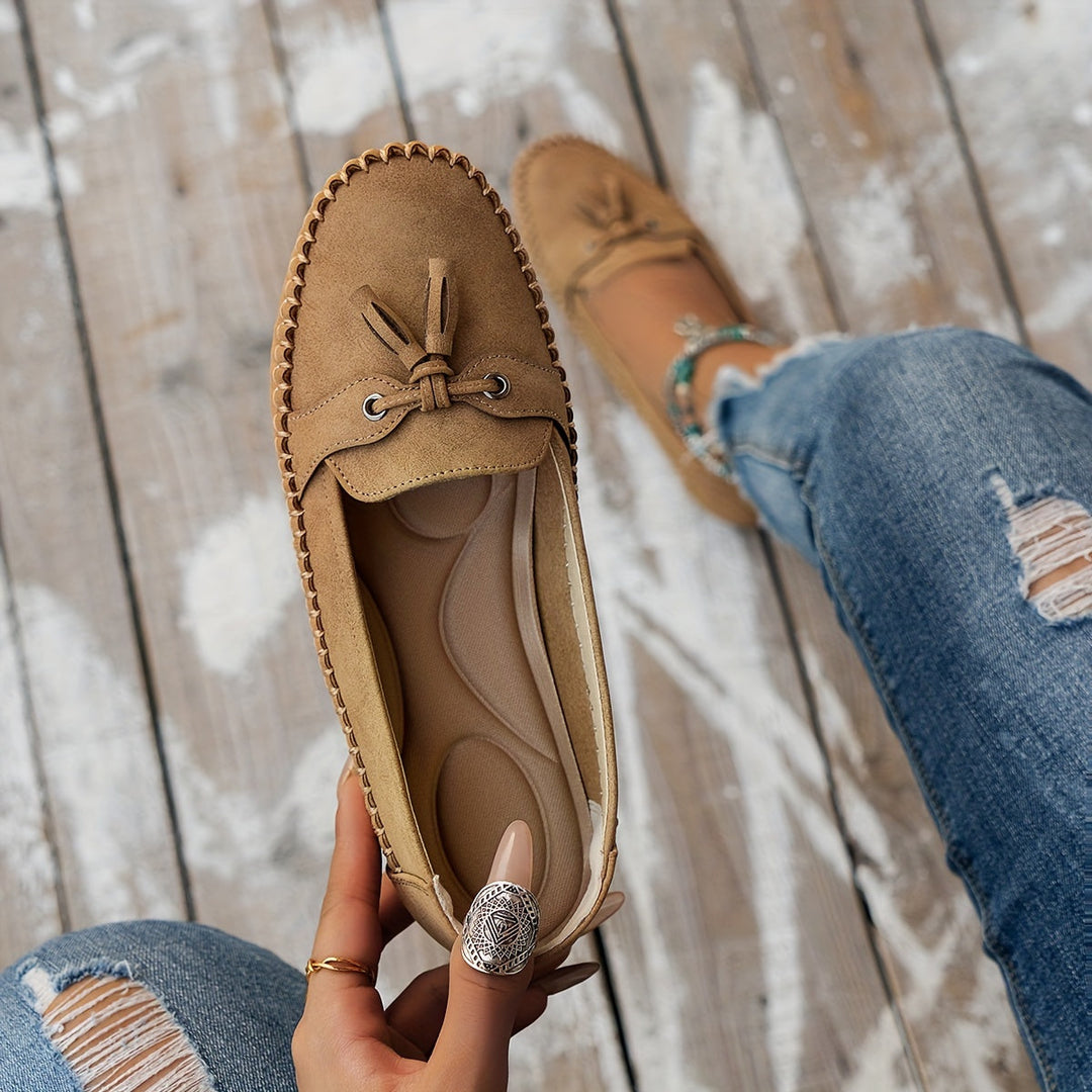 Nadine | Classic loafers with tassel detail