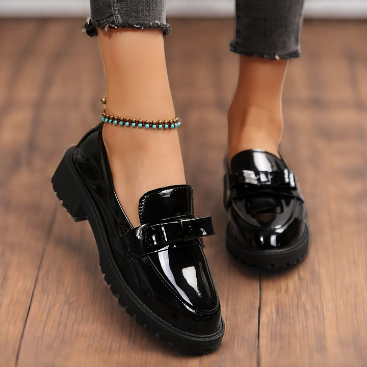 Claudine - Comfortable Stable Moaccasins