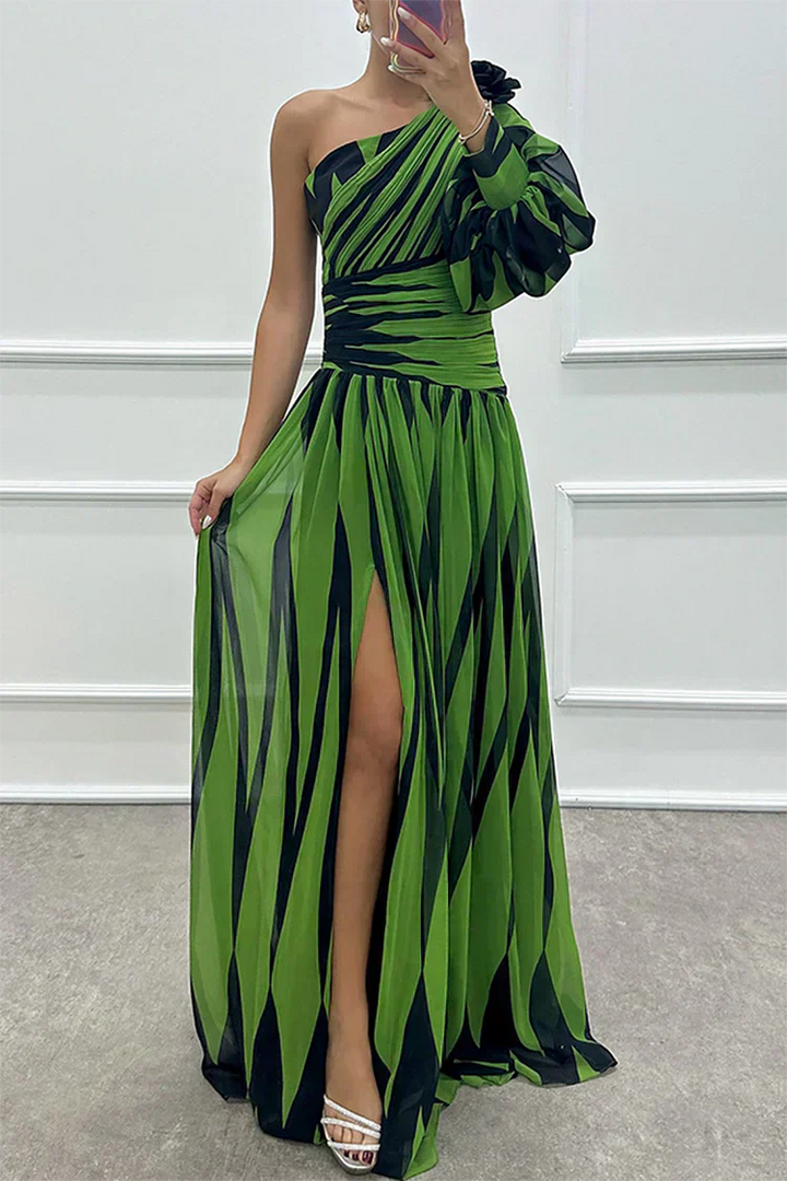 Hazel | Elegant Striped Maxi Dress with One Shoulder