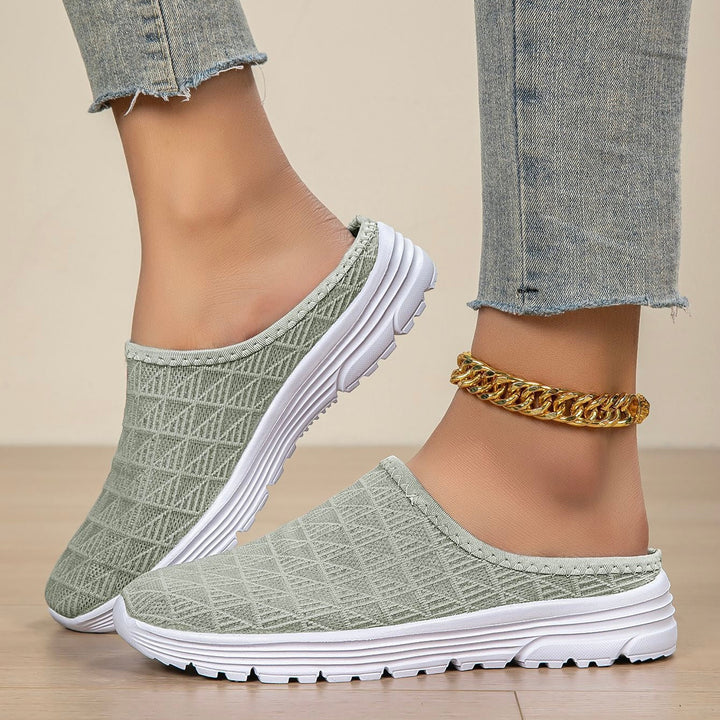 Brunilda | Breathable Flat Slipper