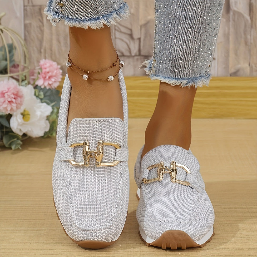 Lindi | The lightweight, comfortable slip-on