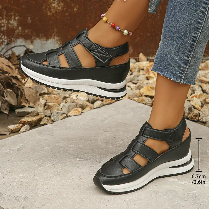 Lone | Sandals that are perfectly comfortable