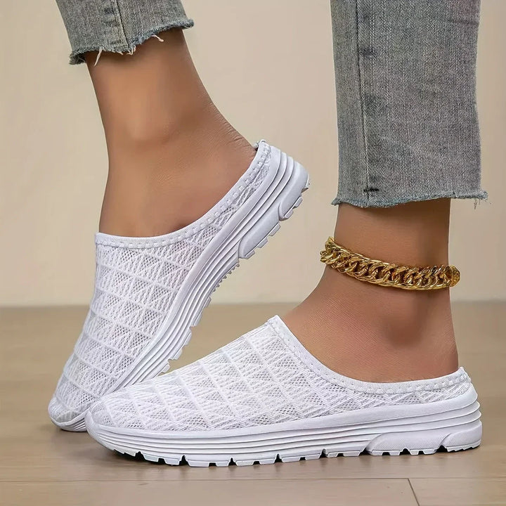 Brunilda | Breathable Flat Slipper