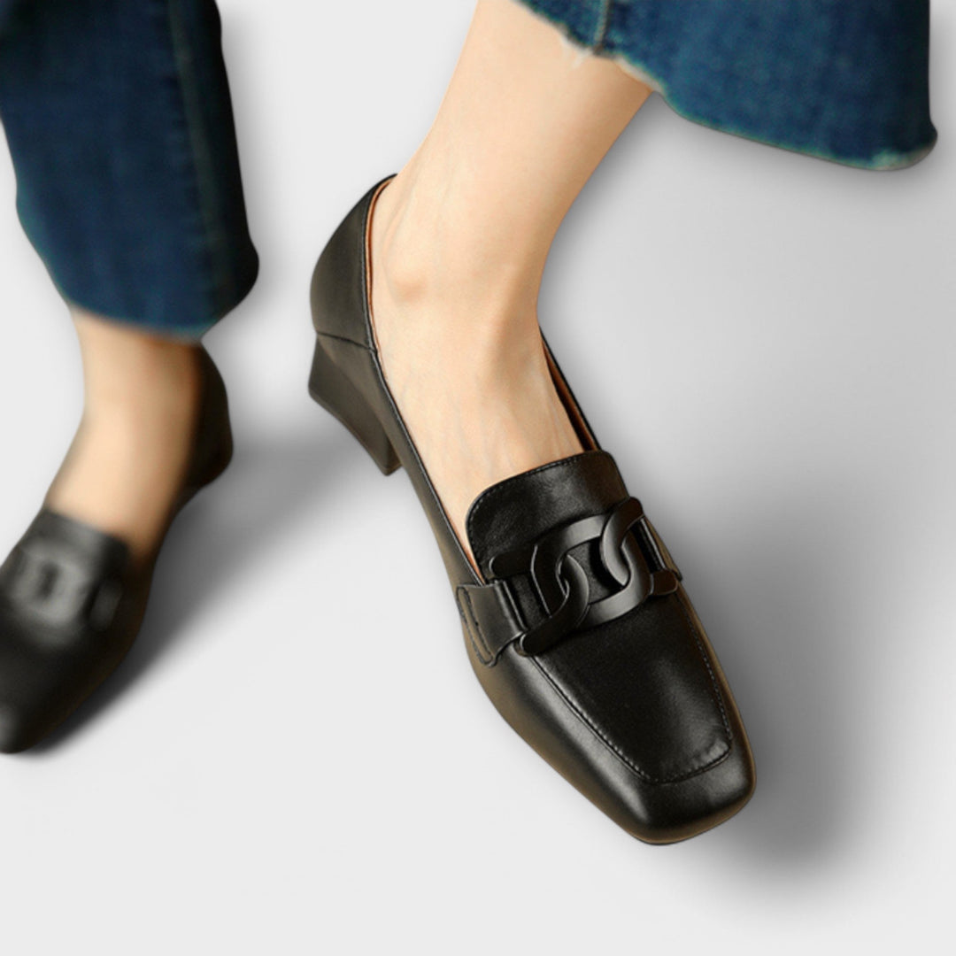 Monika - Sophisticated Gloss Slippers