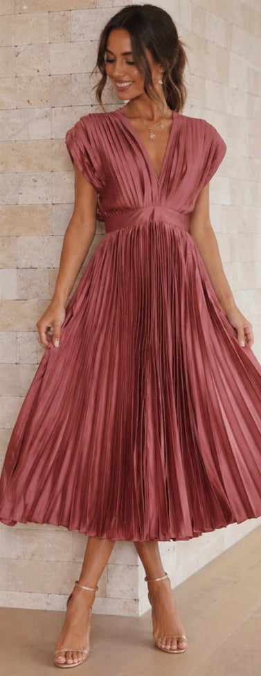 Genevieve | Timeless Pleated Midi Dress
