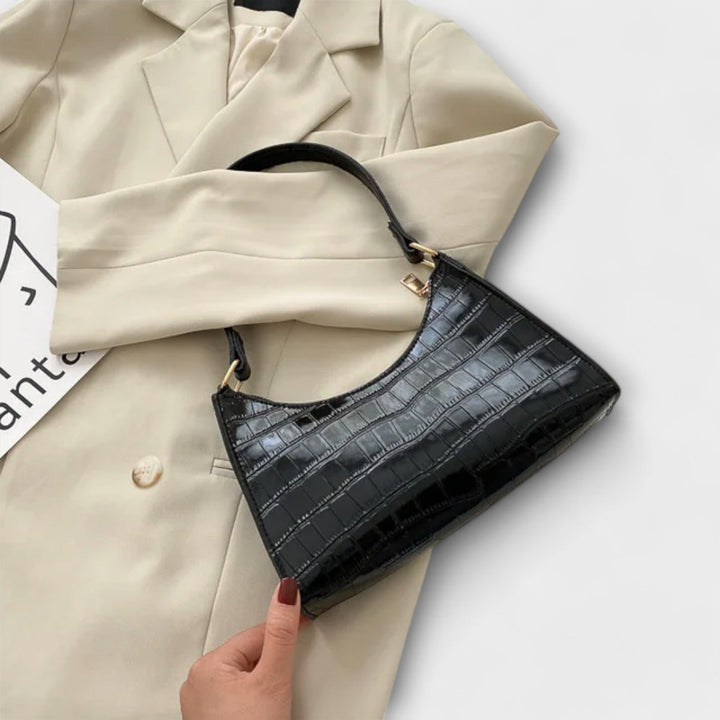 Maddivale | Shiny Leather Bag