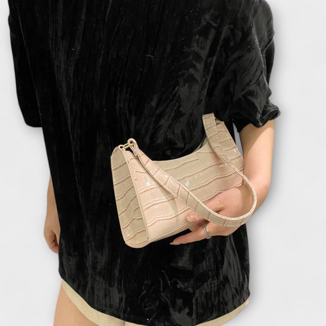 Maddivale | Shiny Leather Bag