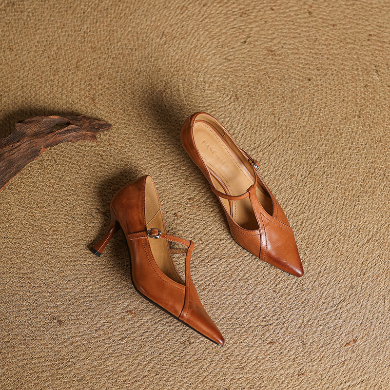 Aveline | Leather T-strap Pumps