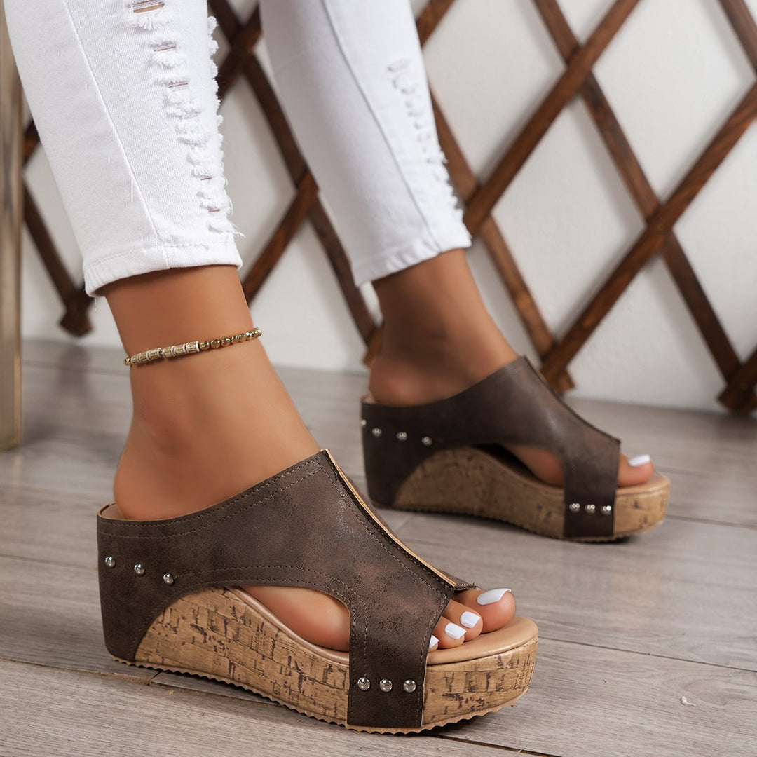 Kendall | Orthopedic Plus Size Wedge Sandal