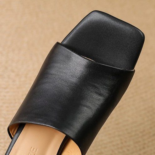 Virelle | Curve Leather Mule Heels