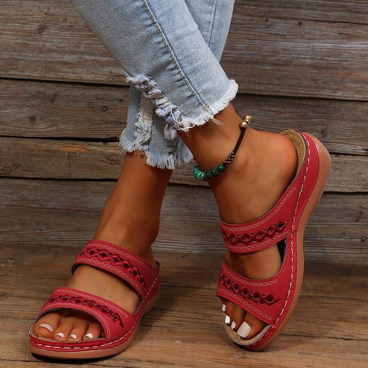 Monta | Padded orthopedic sandals