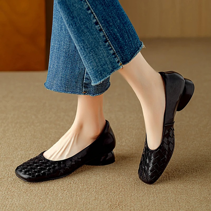 Caroline | Elegant Flat Shoes