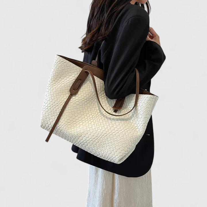 Maddivale | Chic Tote Bag