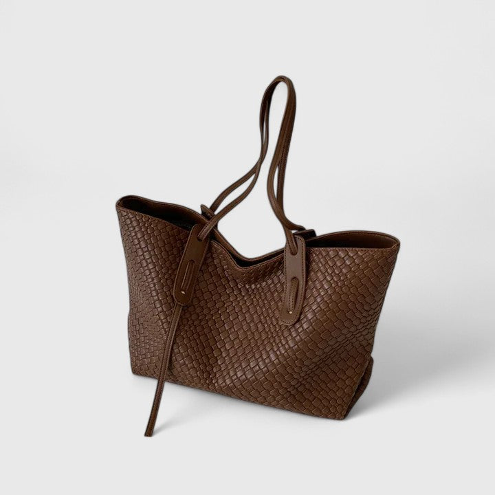 Maddivale | Chic Tote Bag