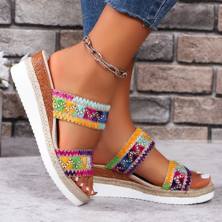 Zoe - Fashionable Slip-On Sandals