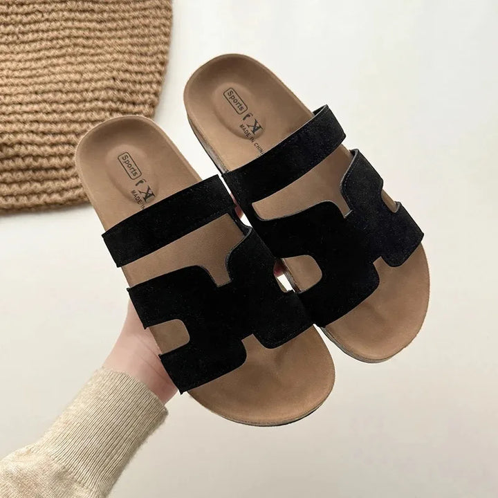 McKenzie - Luxurious Slippers