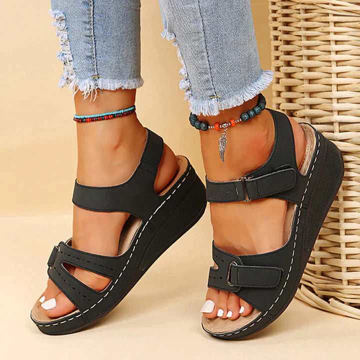 Sandy | Comfortable orthopedic sandals with a wedge heel