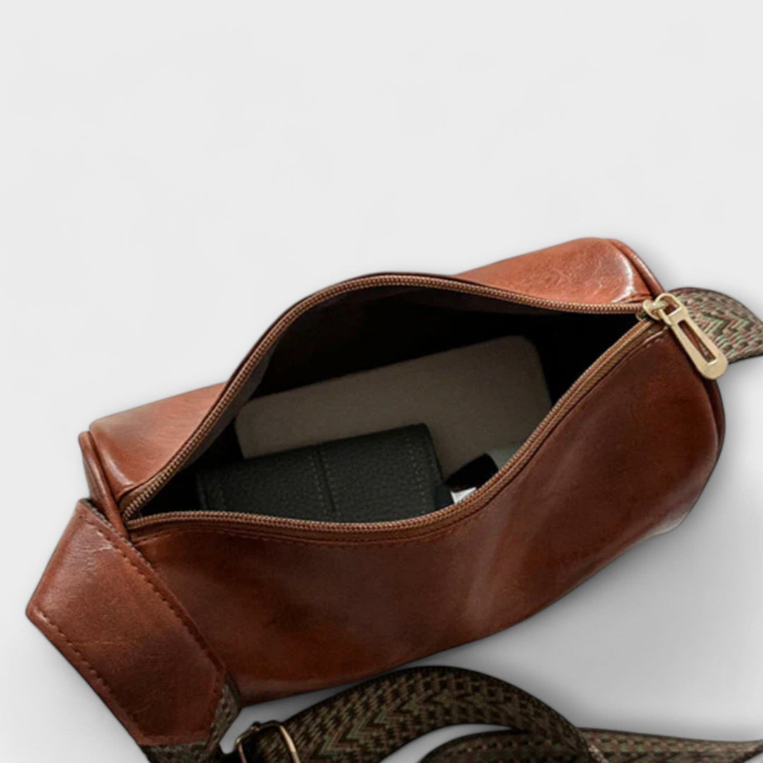 Maddivale | Vintage Crossbody Bag
