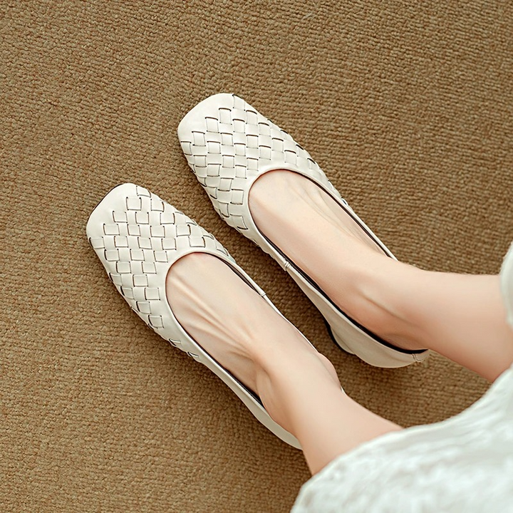 Caroline | Elegant Flat Shoes