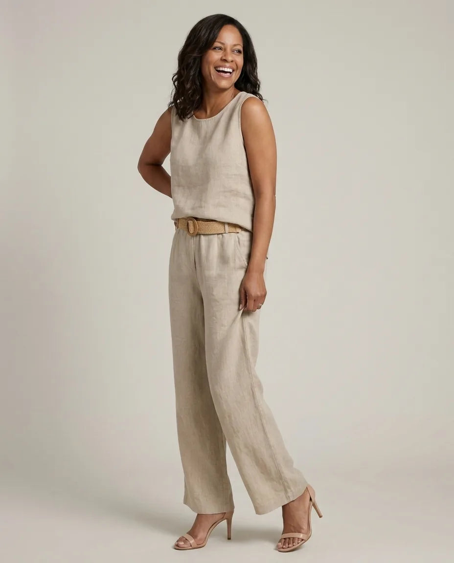 Discover the art of relaxed sophistication with the beautiful Paloma set. — Beige