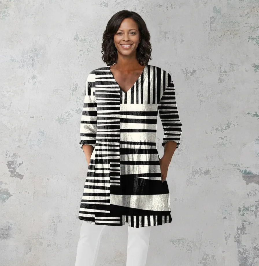 Sophie | Long Blouse with V-Neck — Black White