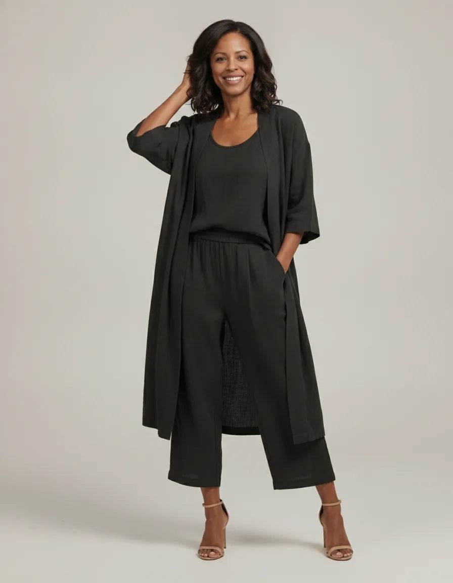 The Audrey Set: Where relaxed comfort meets sophisticated, everyday style. — Black
