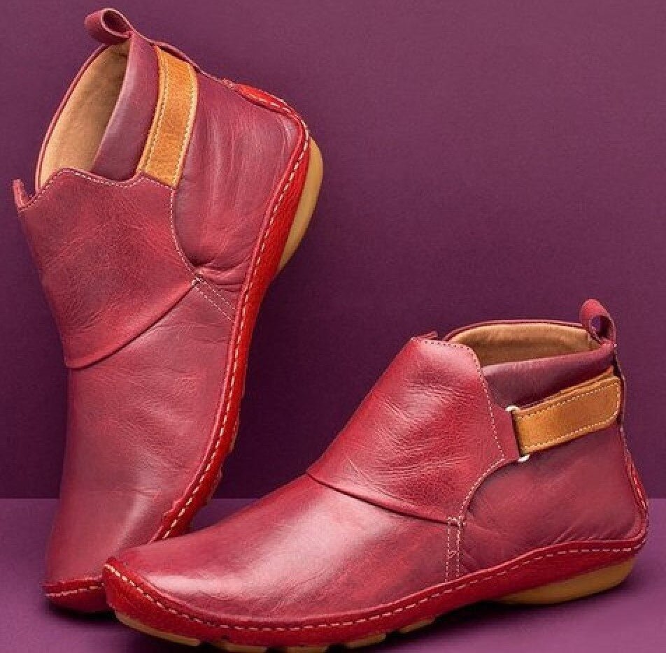 Amaris - Comfortable Strap Boots