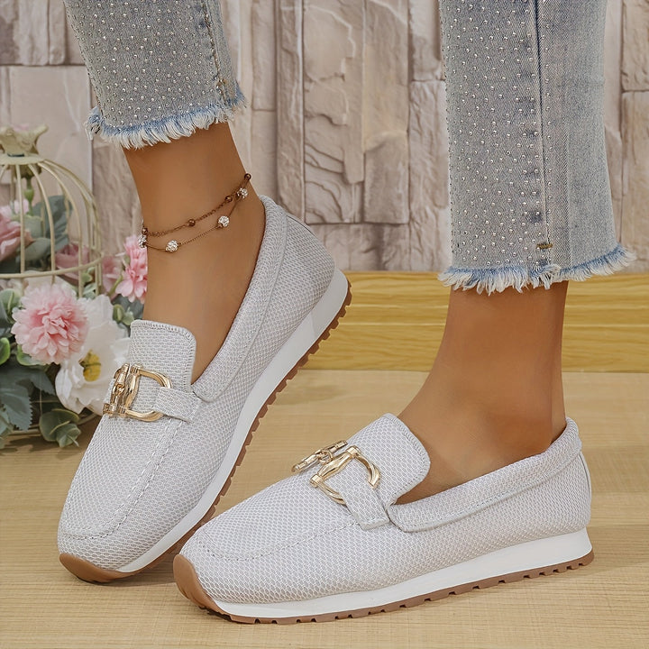 Lindi | The lightweight, comfortable slip-on