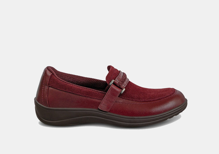 Chelsea | Passionate Depth in Dark Cherry