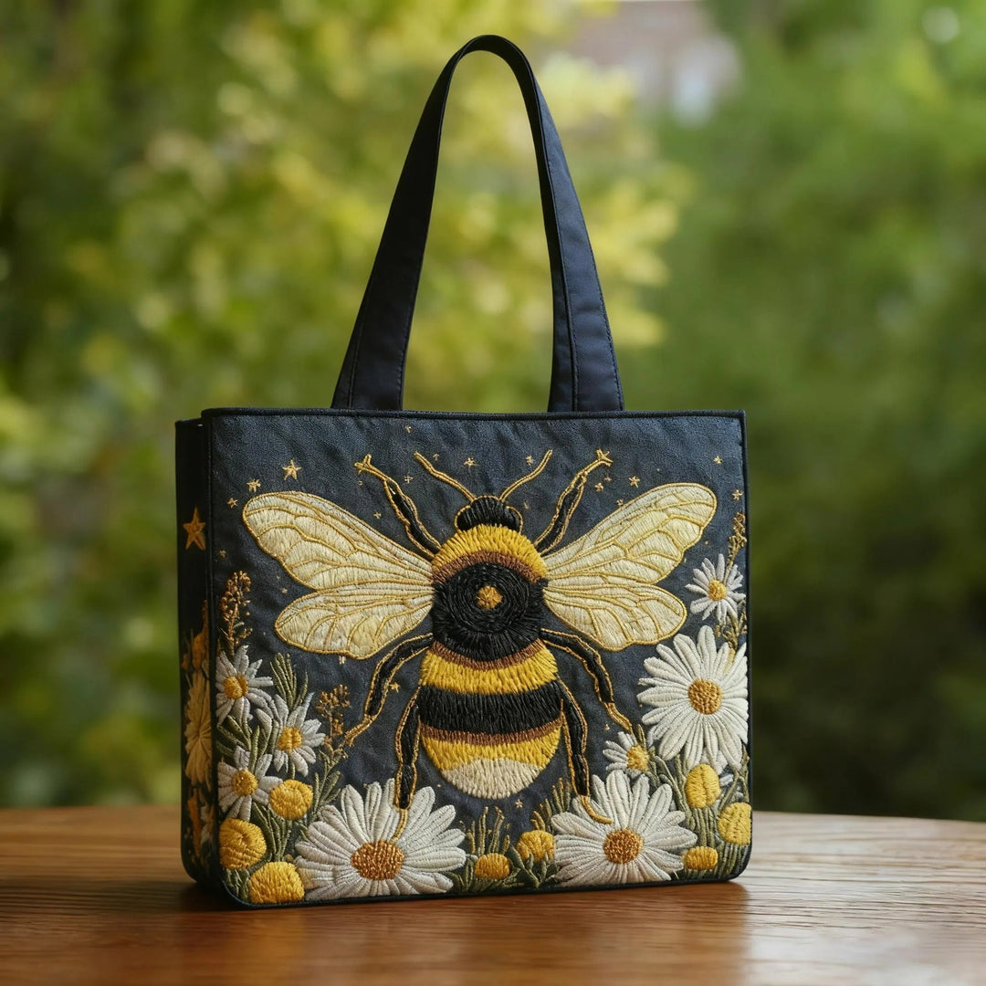 Bee Daisy | Quilted Tote Bag