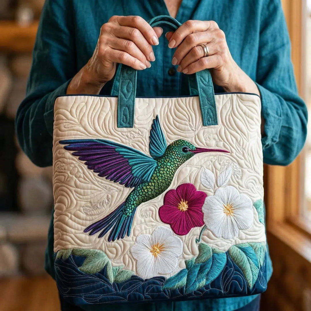 Quilted Bag | Hummingbird and White Flower