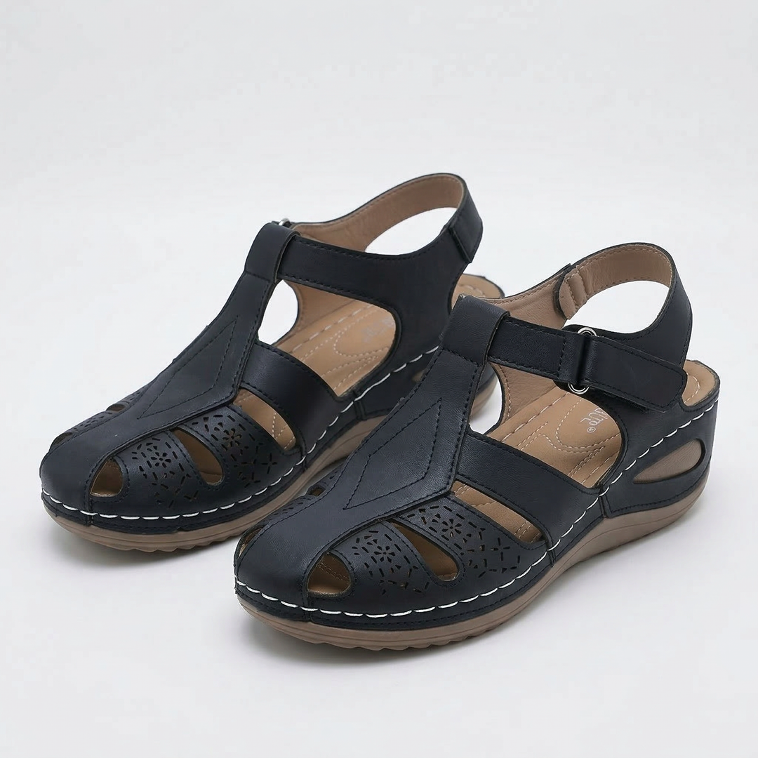 Liva | Lightweight, comfortable sandals for warm days