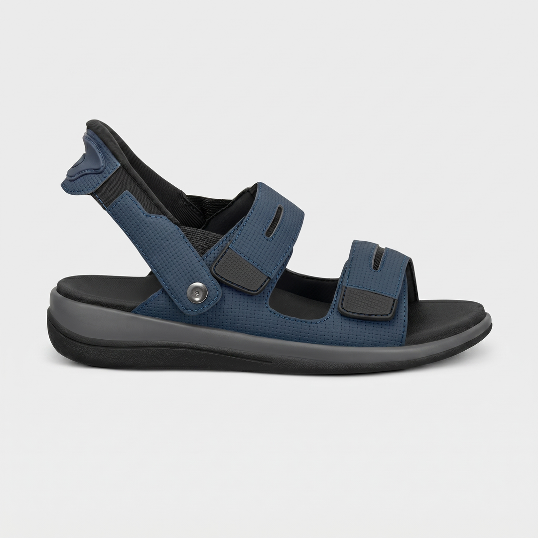 Luna | The lightweight, comfortable sandal for active summer days