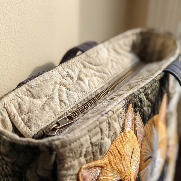 Artisanal Quilted Bag | Sleeping Kittens