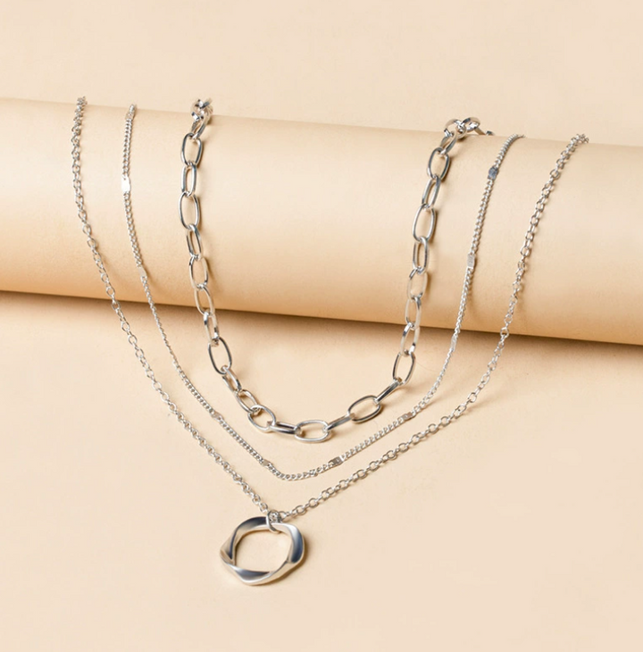 Open Circle Three Row Necklace | Gold